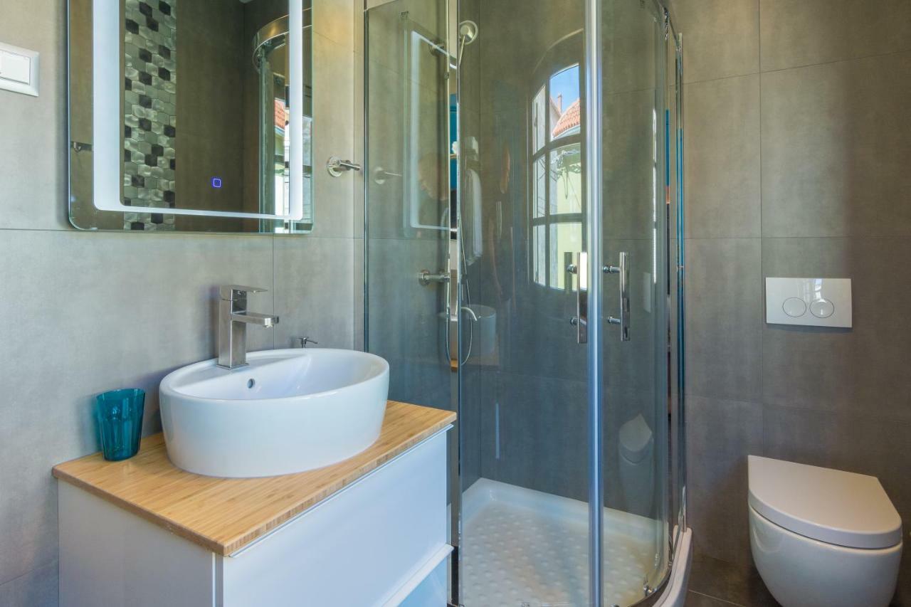 نين Apartments Mihael المظهر الخارجي الصورة