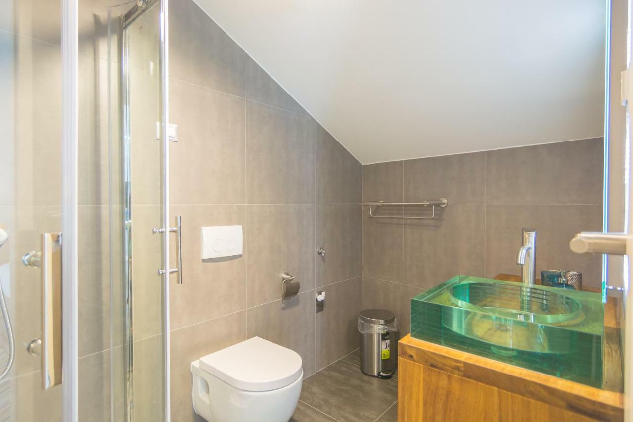 نين Apartments Mihael المظهر الخارجي الصورة