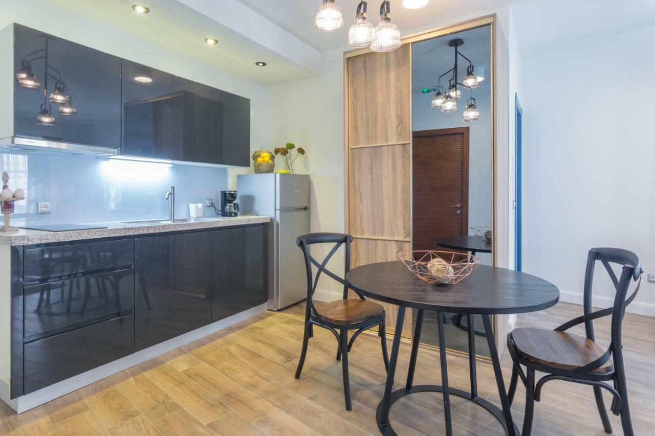 نين Apartments Mihael المظهر الخارجي الصورة