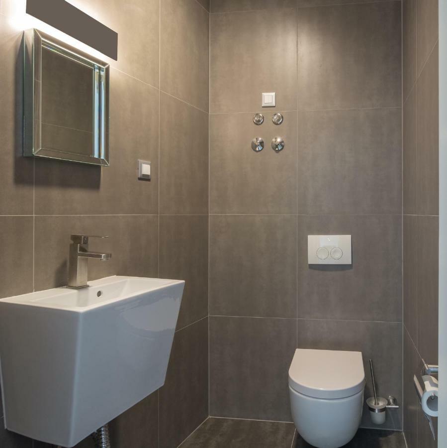 نين Apartments Mihael المظهر الخارجي الصورة