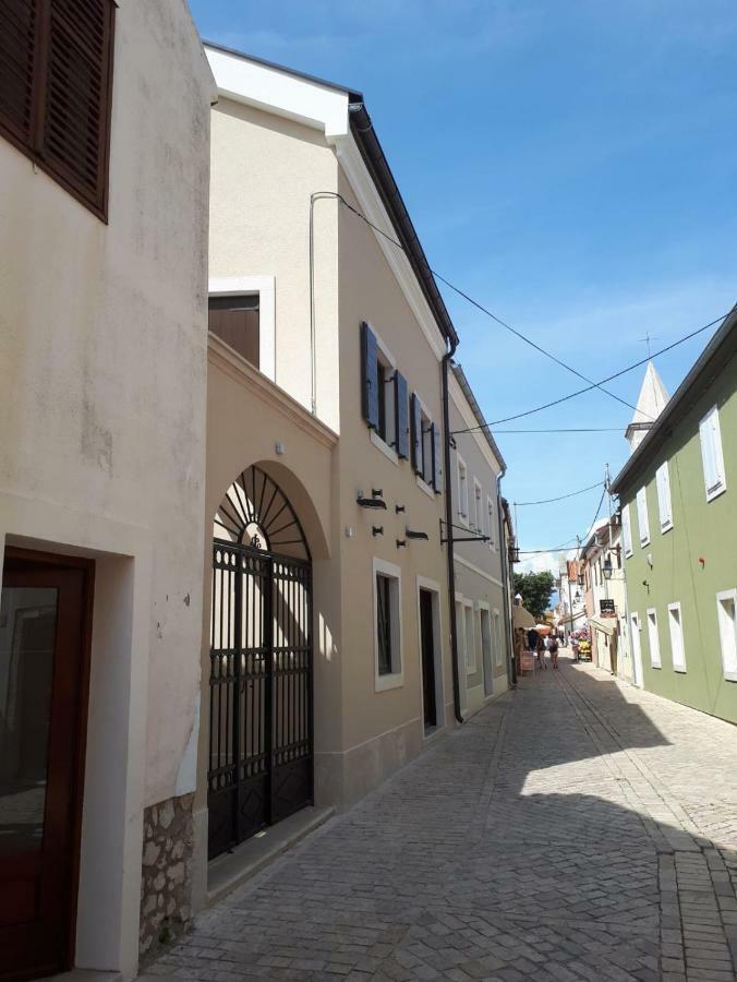 نين Apartments Mihael المظهر الخارجي الصورة